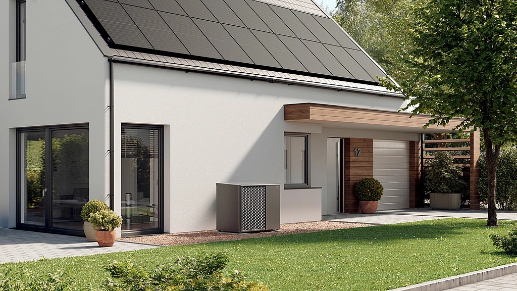 Solaranlage auf einem Hausdach – Kosten und Preisübersicht für Photovoltaikanlagen